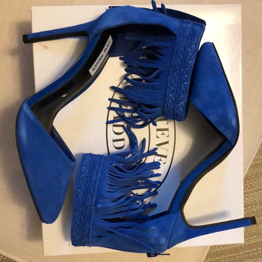 Blue suede heels with fringe